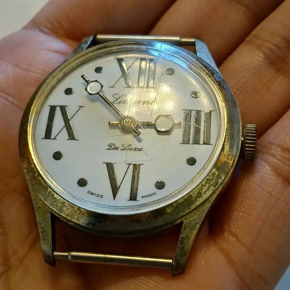 Vintage 1970s Lucerne De Luxe Swiss Made Manual Wind Men's Watch 36mm Mechanical